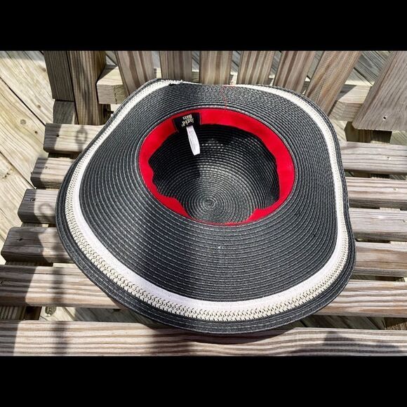 Cute summer hat by Magid Hats - Picture 2 of 2